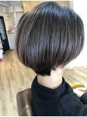 美シルエット×ナチュラルショート