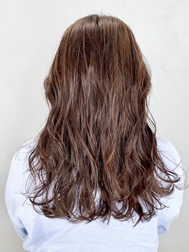 アルバム 新宿(ALBUM SHINJUKU) アッシュブラウンロング_ネオウルフ外ハネボブ_ba280762