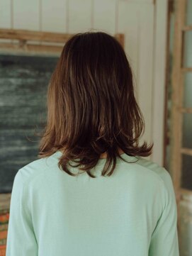 ヘアアンドリラクゼーション シャッセ(Hair&Relaxation SASE) ナチュラルミディ