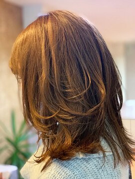 アークスヘアー 大人かわいい☆フェアリーな透明感&ツヤ感ブラウンベージュ