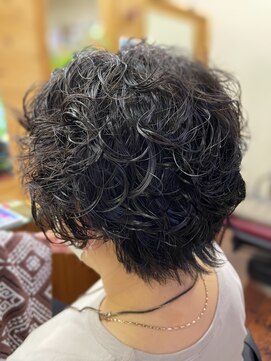 ニサブラ(Nisa Bula) ショートパーマ