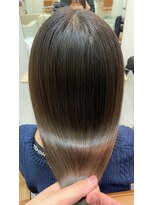 イオエ(ioe)&nbsp;イメチェン/外ハネボブ/ワイドバング/ブルーブラック/美髪