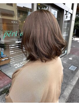 ペリドットエフ(peridot f) 30代 40代 落ち着き アッシュベージュ 大人ボブ ゆるふわ巻き