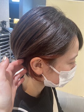 アンダーバーホワイト 金沢店(_WHITE) イヤリングカラー