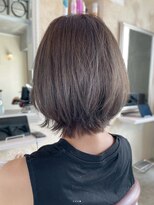 アトリエ エス atelier es HAIRDESIGN&nbsp;レイヤーカット/上品ミディアム/大人可愛い/ナチュラルボブ