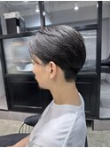 刈り上げショート マッシュ センターパート