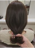 ミントベージュ