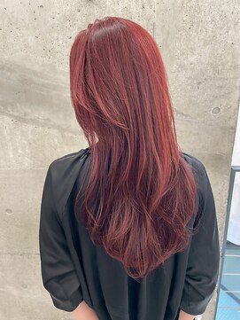 シイム(CYM) ブリーチダブルカラー/レッド/ロング