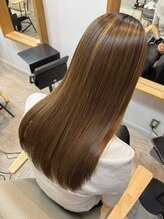 トレノ(Treno.)&nbsp;ハイライト、ブリーチ髪質改善縮毛矯正【Treno.吉祥寺】