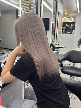 ジンクス(ZYNX) グレージュ