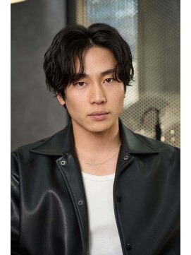 ゼノ 海老名(XENO) シャドウパーマラウンドマッシュフェザーパーマメンズパーマ眉毛