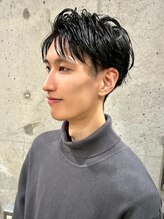 メンズファット バイ アプリーレ(Men's PHAT by Aprire)&nbsp;黒髪ビジネスショートメンズカット束感爽やか刈り上げ20代30代