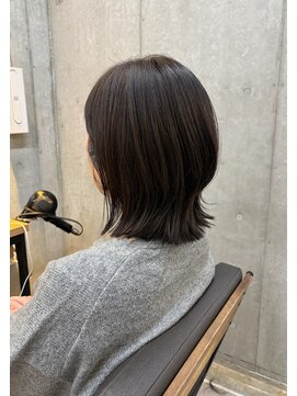 カフカヘア 吉祥寺店(kafka hair) ミディアムレイヤー 外ハネレイヤー くびれヘア
