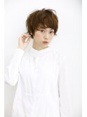 大人可愛い外ハネパーマでふんわりショートカット