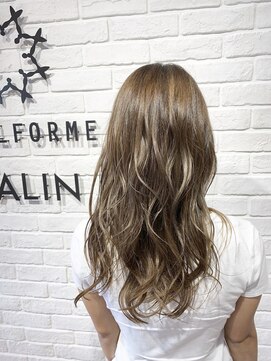 ヘア スパ ビューティー エールフォルム(HAIR SPA BEAUTY YELLFORME) ナチュラルハイライト