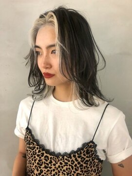 ジーナ オモテサンドウ(XENA) コントラストウルフ