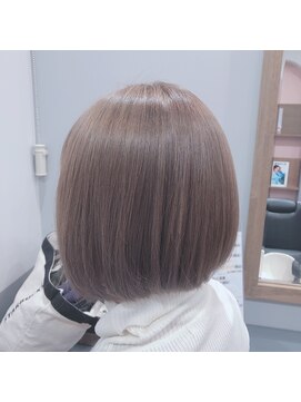 リヴァイヴ(revive) ダブルカラー+カット