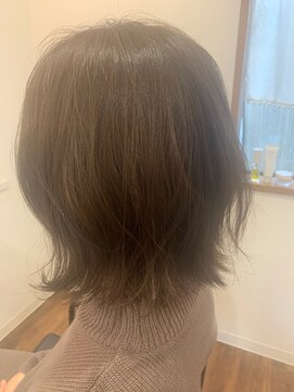 リップヘアー(Re:p hair) ミディアム×外ハネ