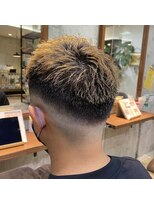 ヌーバイアンドライフ(NU. by and life)&nbsp;フェード[アッシュブラック/ショートバングー/ジェットモヒカン]