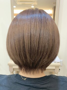 アルターリール(aL ter Rire) ショートボブ/ピンクブラウン/福原遼華