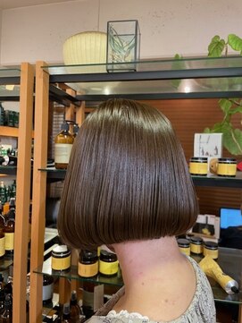 オーガニック ライフ 若葉 鶴ヶ島(organic+life) 20代30代40代前下がりストレート大人ボブリップライン