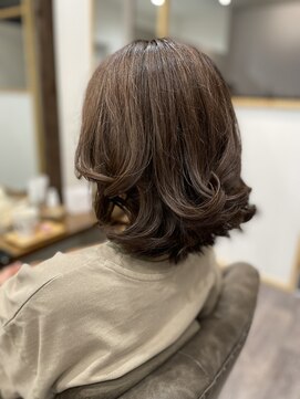 ルカリエ(LUCA:Rie) ミディアムボブ