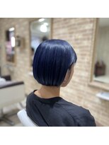 ヘアスペース エアリス(Hair space Earth)&nbsp;ミニボブ×ネイビーブルー