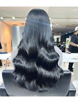 ブレンド 渋谷(BLend)&nbsp;縮毛矯正.レイヤーカット.ブルーブラック.髪質改善. 黒髪