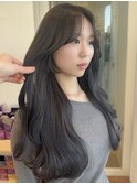 ロングレイヤーカット顔周りレイヤー巻髪ウェーブハッシュカット
