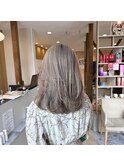 ハイトーン×ミルクティーベージュ×ボブカット×レイヤーカット