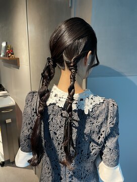 シャルムバイケンジ(Charm.by KENJE) 【ダブルポニーテール】結婚式/二次会/銀座/有楽町/アレンジ