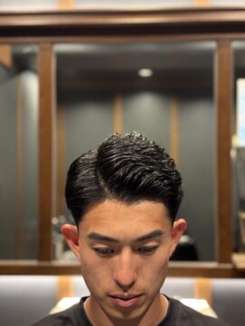 銀座 シノ 灯(shino HANARE) 7：3パートスタイル