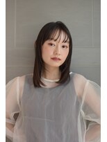 キミトヘアデザインアンドスパ(Kimito Hair design&spa)&nbsp;韓国風シースルーバング×艶ストレートミディ
