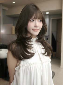 シーテ(Ciete) 柔らかく艶めく、大人の透明感ロング