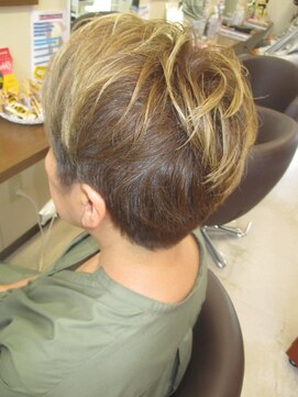 コアフィールフィス(COIFFURE fils) Ｍ３Ｄピコカラー