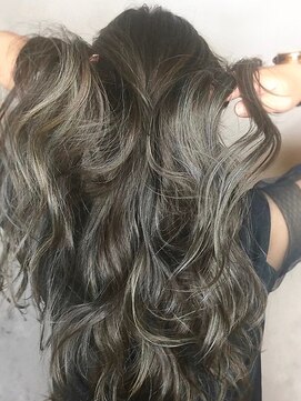 セシルヘアー 松山店(Cecil hair) アディクシーで作る☆黒髪アッシュとラフウェーブ