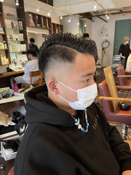 モップス 金沢文庫店(MOPS) スキンフェード0ミリ-6ミリ