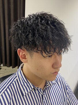 ドルクス 日本橋(Dorcus) 東京barber日本橋ツイストスパイラル