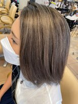 ティエル(Tiele) 極細なじませハイライト