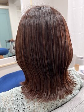 ココヘアー(hair) ピンクブラウンぱつっとミディアム