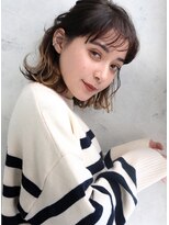 エストレーラ(estrela)&nbsp;(estrela)大人可愛い切りっぱなしインナーカラーシースルーボブ