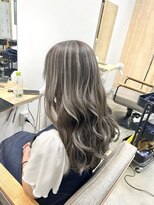 イェッカ(YECCA)&nbsp;グレーハイライト