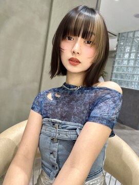 ロンド ジュルード 名古屋(Lond jeloud) フェイスレイヤー ウザバング 切りっぱなしボブ タッセル