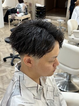 ラヴィズム 名駅店(LUVISM) 名古屋/メンズカット/メンズパーマ/眉毛/ツイスパ