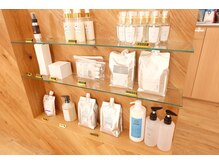 ラバフロー 小野原店(LAVA FLOW)の雰囲気（他店では手に出来ないヘアケアアイテムを豊富に取り揃えています）