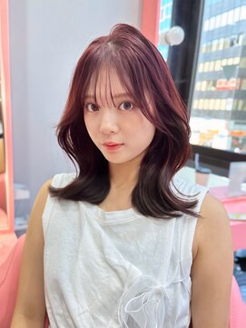ボタン シブヤ(VOTAN SHIBUYA) 韓国ヘア/顔まわりカット/くびれヘア/前髪あり/ミディアムヘア