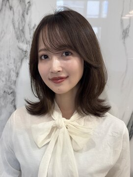 ナカイ(NAKAI) 顔周りレイヤーカット/イメチェンヘアスタイル/外ハネボブ/韓国