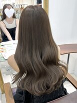 アマトウキョウ アユンチェ(AMA TOKYO×AYUNCHE) アッシュベージュ オリーブベージュ 透明感カラー