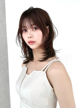 カシュカシュ 表参道(cache cache) 薄め前髪顔まわりレイヤーシースルーぱっつん前髪おくれ毛