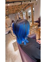 トゥルース 獨協大学前店(Hair&Make TRUTH) アンブレラブルー